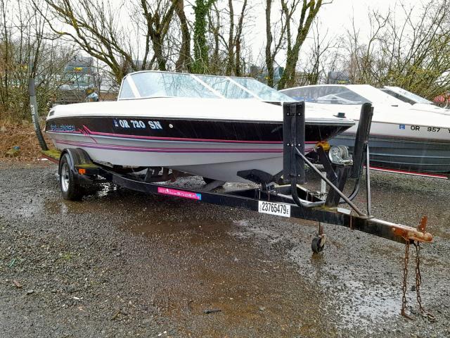 USHE40TAD989 - 1989 CHAL SKI BOAT WHITE photo 1