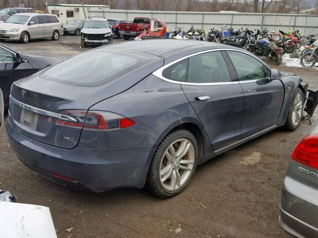 5YJSA1E14GF156258 - 2016 TESLA MODEL S GRAY photo 4