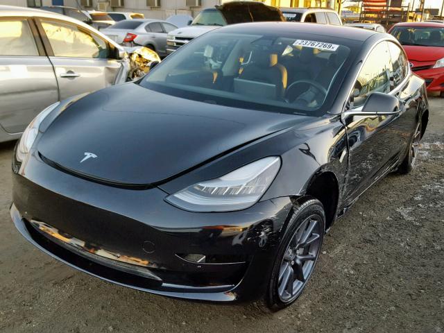 5YJ3E1EA9JF004847 - 2018 TESLA MODEL 3 BLACK photo 2