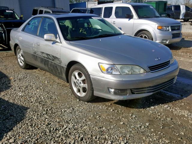 JT8BF28G315108958 - 2001 LEXUS ES 300 SILVER photo 1