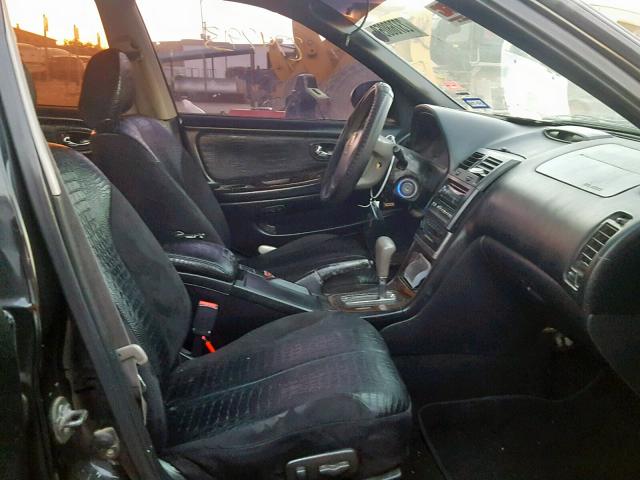 JN1CA31D81T815708 - 2001 NISSAN MAXIMA GXE BLACK photo 5