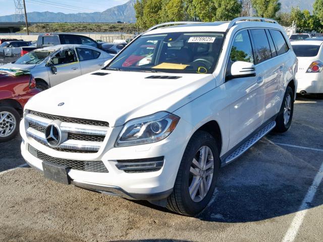 4JGDF6EE8FA527189 - 2015 MERCEDES-BENZ GL 450 4MA WHITE photo 2