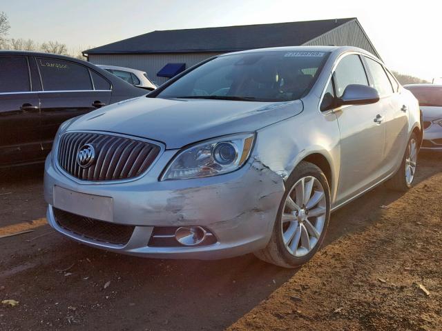 1G4PR5SKXE4167591 - 2014 BUICK VERANO CON SILVER photo 2