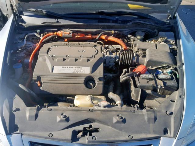 JHMCN36575C003937 - 2005 HONDA ACCORD HYB SILVER photo 7