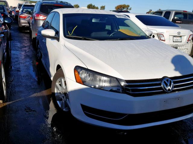 1VWAP7A34DC043419 - 2013 VOLKSWAGEN PASSAT S WHITE photo 1