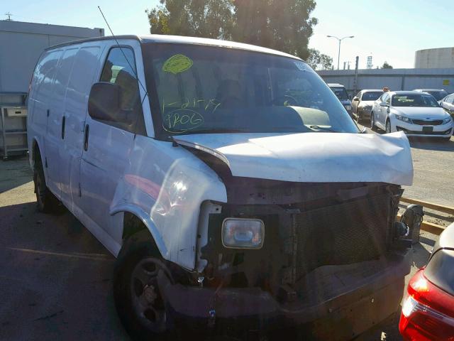 1GCFG15XX61196372 - 2006 CHEVROLET EXPRESS G1 WHITE photo 1