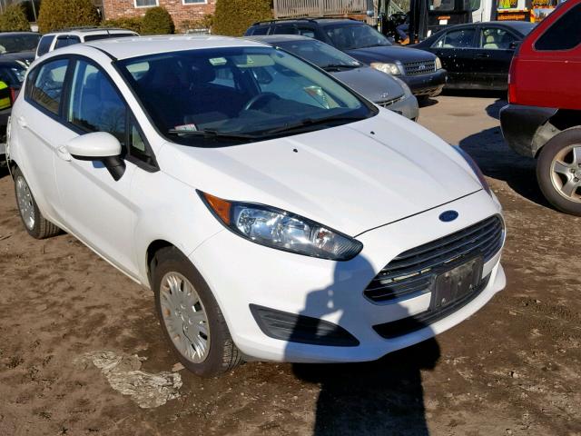 3FADP4TJ5GM133827 - 2016 FORD FIESTA S WHITE photo 1