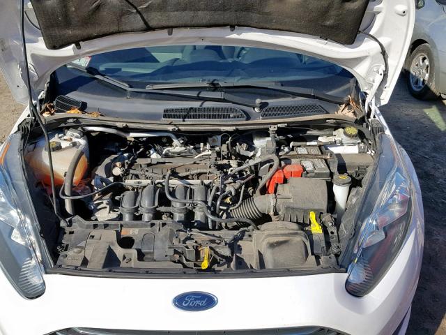 3FADP4TJ5GM133827 - 2016 FORD FIESTA S WHITE photo 7