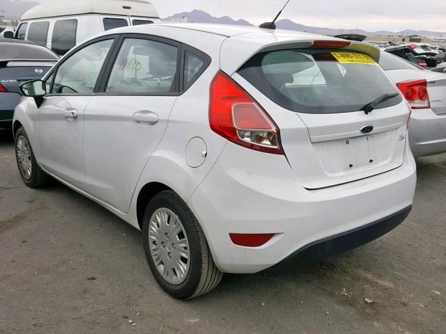 3FADP4TJ6GM127566 - 2016 FORD FIESTA S WHITE photo 3