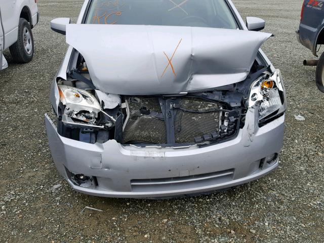 3N1AB61EX8L669258 - 2008 NISSAN SENTRA 2.0 SILVER photo 9