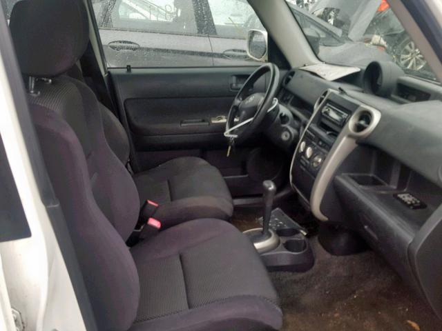 JTLKT324750198122 - 2005 TOYOTA SCION XB 白色 照片 5