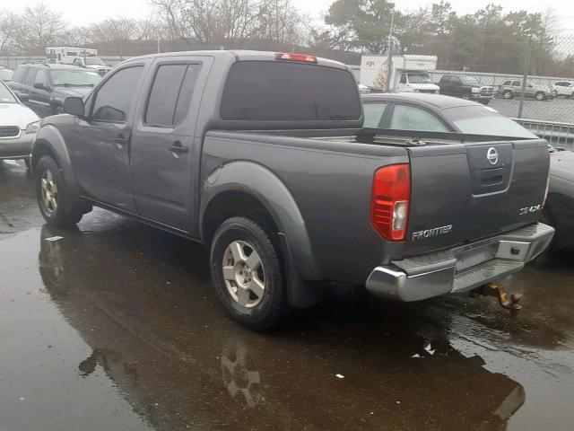 1N6AD07WX7C457472 - 2007 NISSAN FRONTIER C GRAY photo 3