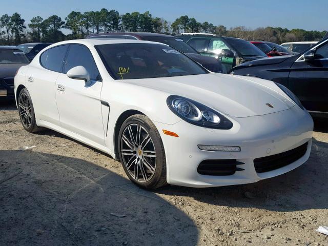 WP0AA2A71GL006147 - 2016 PORSCHE PANAMERA 2 WHITE photo 1