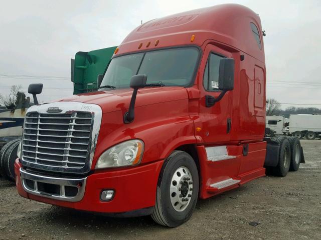 1FUJGLBG1DLFD5149 - 2013 FREIGHTLINER CASCADIA 1 RED photo 2