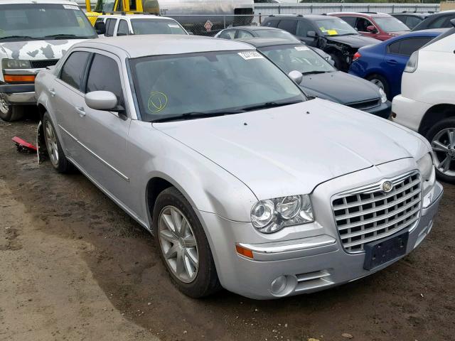 2C3KA33G18H262430 - 2008 CHRYSLER 300 LIMITE SILVER photo 1