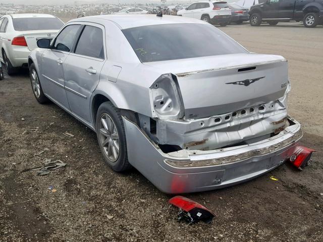 2C3KA33G18H262430 - 2008 CHRYSLER 300 LIMITE SILVER photo 3