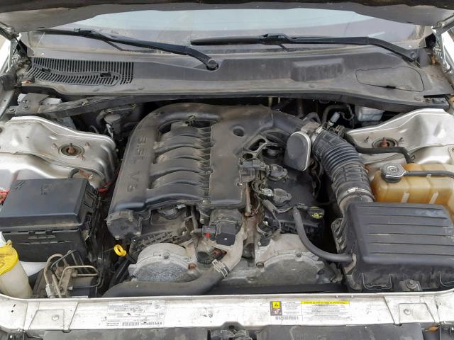 2C3KA33G18H262430 - 2008 CHRYSLER 300 LIMITE SILVER photo 7