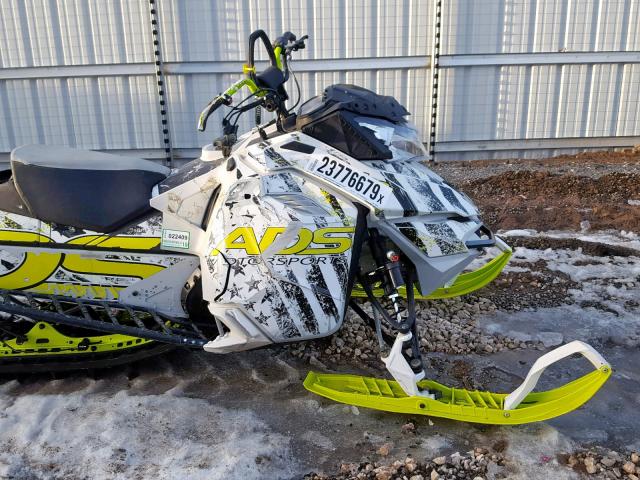 2BPSVCEA2EV000082 - 2014 BMBR SNOWMOBILE TWO TONE photo 5