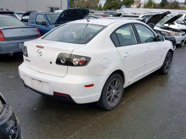 JM1BK123671611817 - 2007 MAZDA 3 S WHITE photo 4