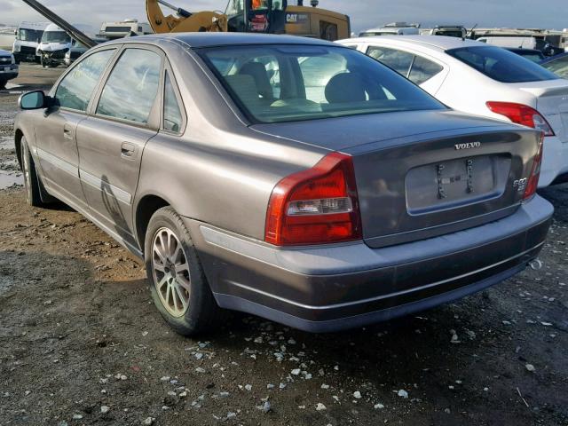 YV1TS94D111176067 - 2001 VOLVO S80 GOLD photo 3