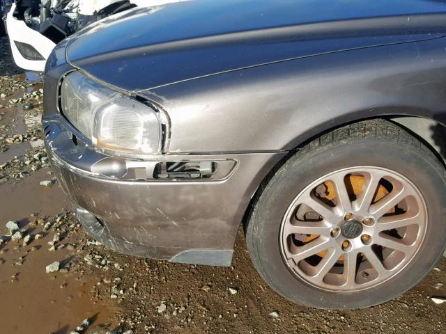 YV1TS94D111176067 - 2001 VOLVO S80 GOLD photo 9