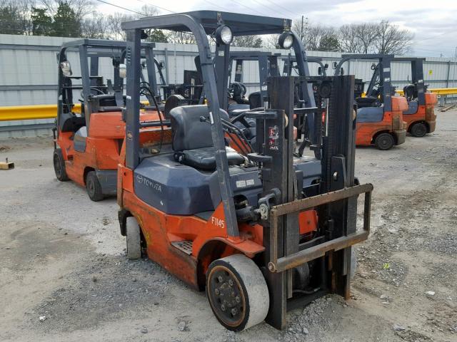 89053 - 2005 TOYOTA FORKLIFT TWO TONE photo 1