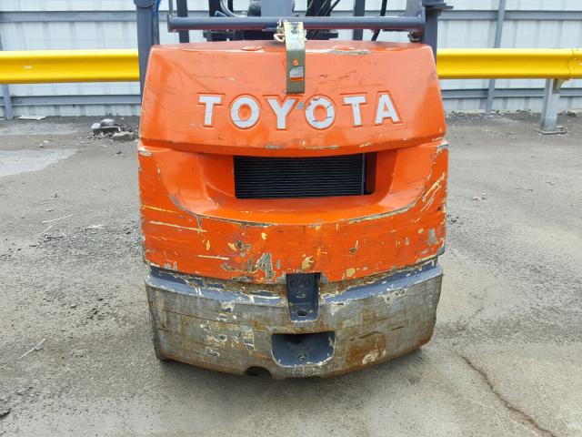 69522 - 2001 TOYOTA FORKLIFT TWO TONE photo 7