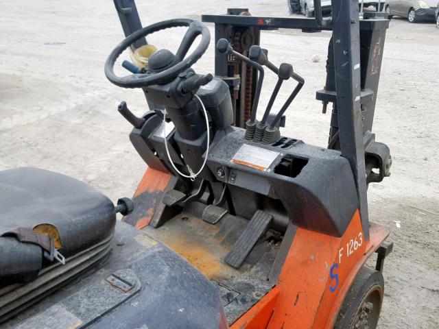 98242 - 2007 TOYOTA FORKLIFT TWO TONE photo 5