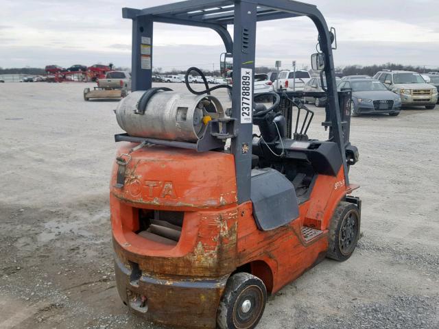 98450 - 2007 TOYOTA FORKLIFT TWO TONE photo 4