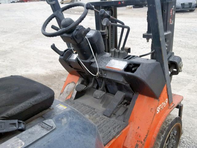 98450 - 2007 TOYOTA FORKLIFT TWO TONE photo 5