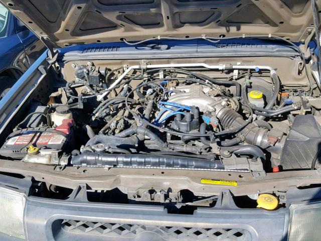 5N1ED28T31C550860 - 2001 NISSAN XTERRA XE 棕色 照片 7