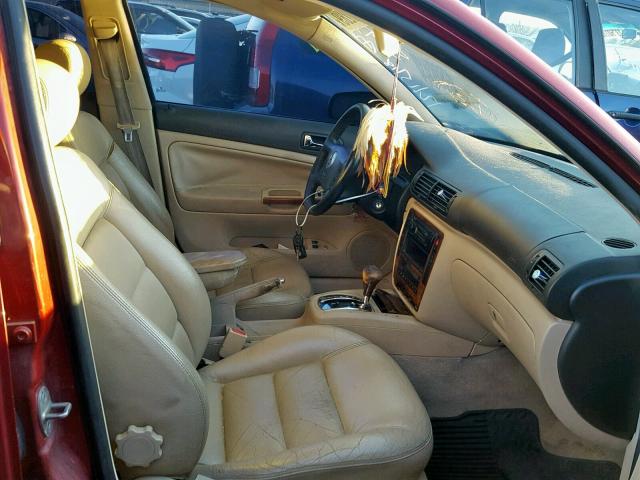WVWBH63BX1P019570 - 2001 VOLKSWAGEN PASSAT GLX 红色 照片 5