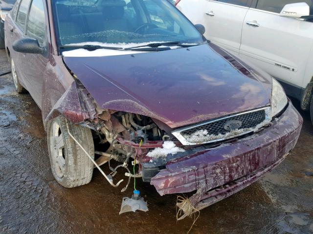 1FAHP34N87W209067 - 2007 FORD FOCUS ZX4 BURGUNDY photo 9