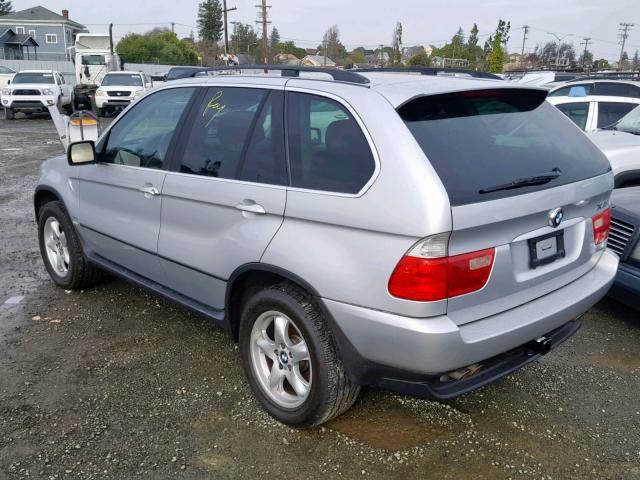 5UXFB33502LH31267 - 2002 BMW X5 4.4I SILVER photo 3