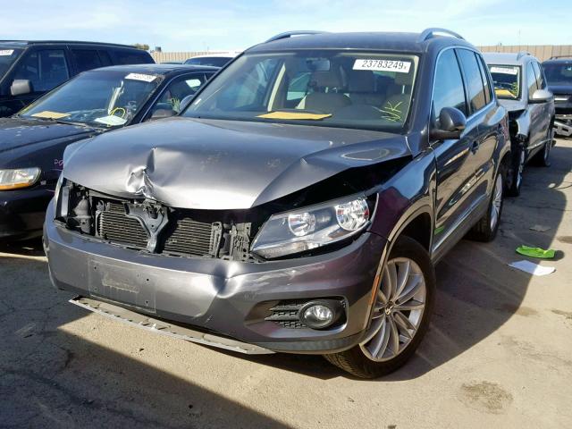 WVGAV3AX9DW564960 - 2013 VOLKSWAGEN TIGUAN S 灰色 照片 2