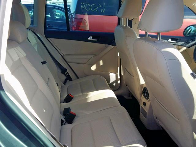 WVGAV3AX9DW564960 - 2013 VOLKSWAGEN TIGUAN S 灰色 照片 6