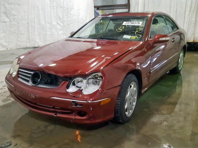 WDBTJ65J85F151153 - 2005 MERCEDES-BENZ CLK 320C RED photo 2