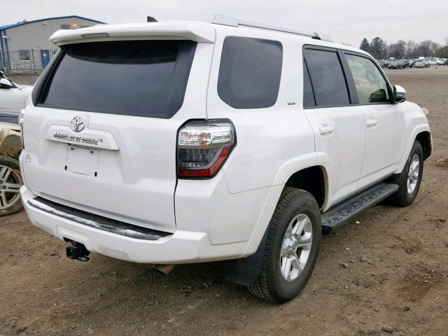 JTEBU5JR0G5397211 - 2016 TOYOTA 4RUNNER SR WHITE photo 4