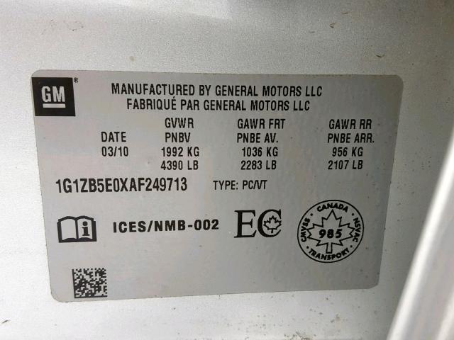 1G1ZB5E0XAF249713 - 2010 CHEVROLET MALIBU LS Silber Foto 10