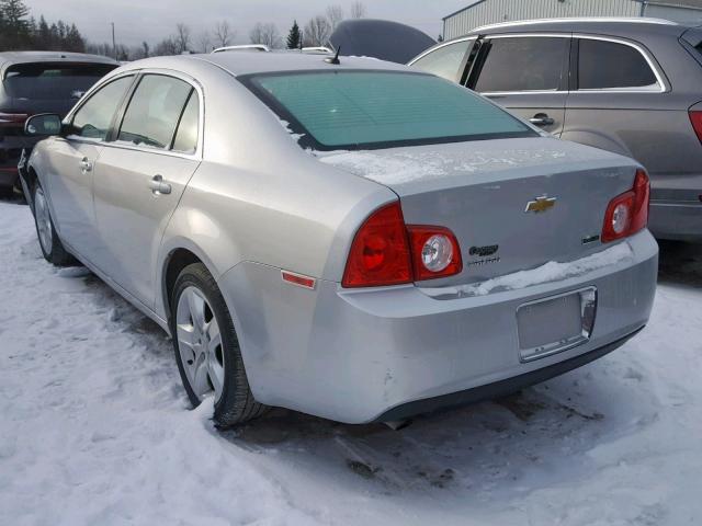 1G1ZB5E0XAF249713 - 2010 CHEVROLET MALIBU LS Silber Foto 3
