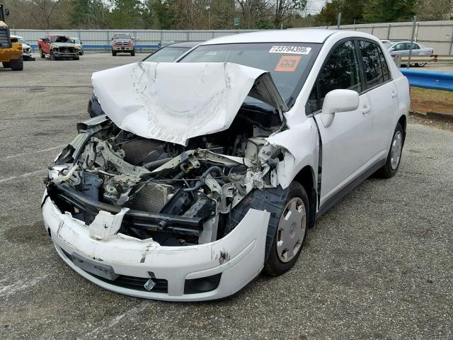 3N1BC11E17L412248 - 2007 NISSAN VERSA S WHITE photo 2