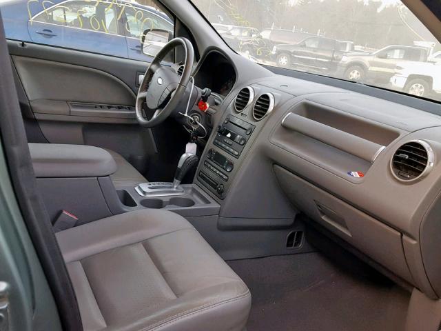 1FMZK02126GA57948 - 2006 FORD FREESTYLE GREEN photo 5