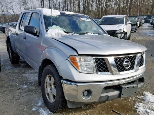 1N6AD09W28C409902 - 2008 NISSAN FRONTIER C SILVER photo 1