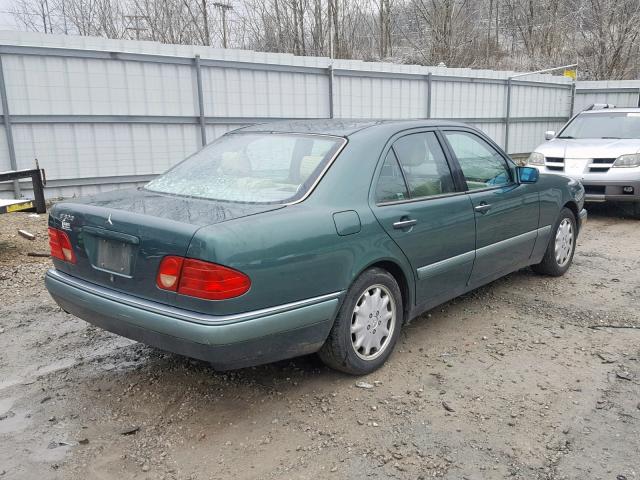 WDBJF55F9TJ008141 - 1996 MERCEDES-BENZ E 320 GREEN photo 4