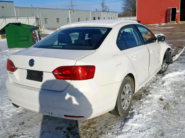 3VW2K7AJ9DM416678 - 2013 VOLKSWAGEN JETTA BASE WHITE photo 4