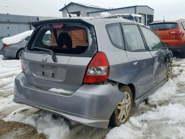 JHMGD38637S019720 - 2007 HONDA FIT S SILVER photo 4