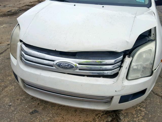 3FAHP06Z69R114544 - 2009 FORD FUSION S WHITE photo 9