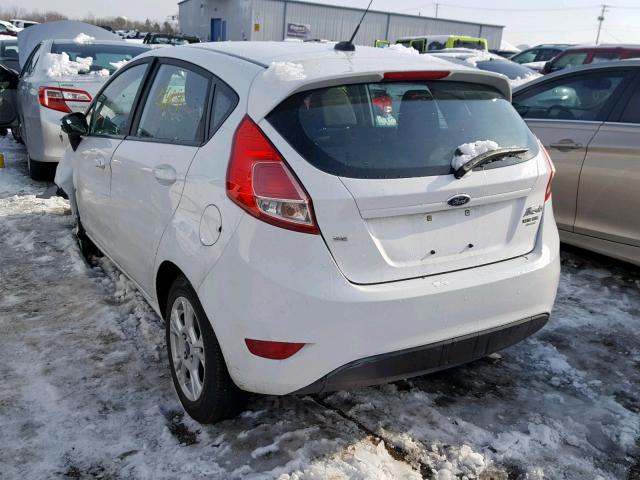 3FADP4EJ5FM187091 - 2015 FORD FIESTA SE WHITE photo 3