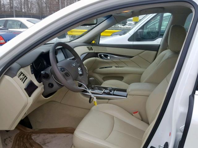 JN1BY1AR5JM220106 - 2018 INFINITI Q70 3.7 LU WHITE photo 5