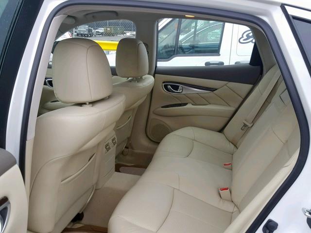 JN1BY1AR5JM220106 - 2018 INFINITI Q70 3.7 LU WHITE photo 6